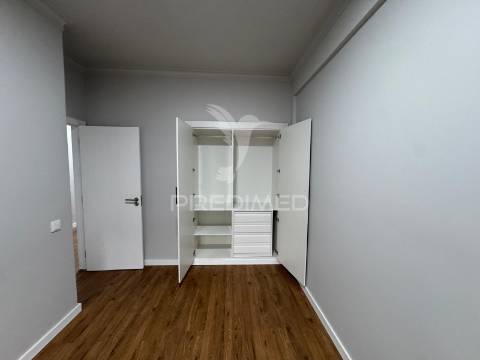 Apartamento t3 quatro caminhos