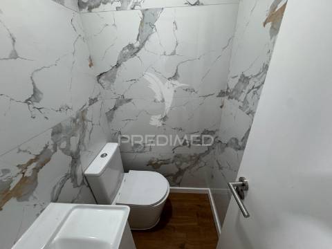 Apartamento t3 quatro caminhos