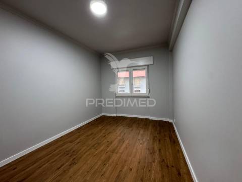 Apartamento t3 quatro caminhos