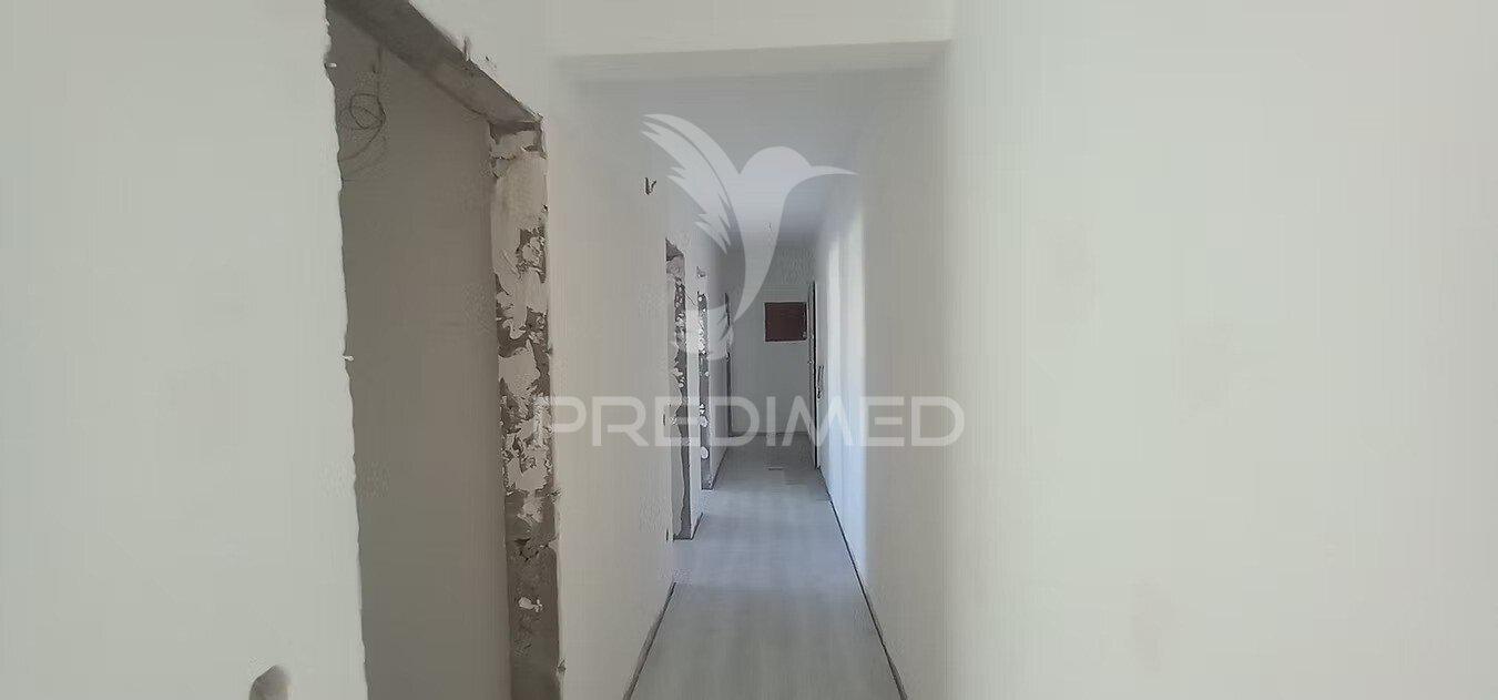 T2 setubal remodelado