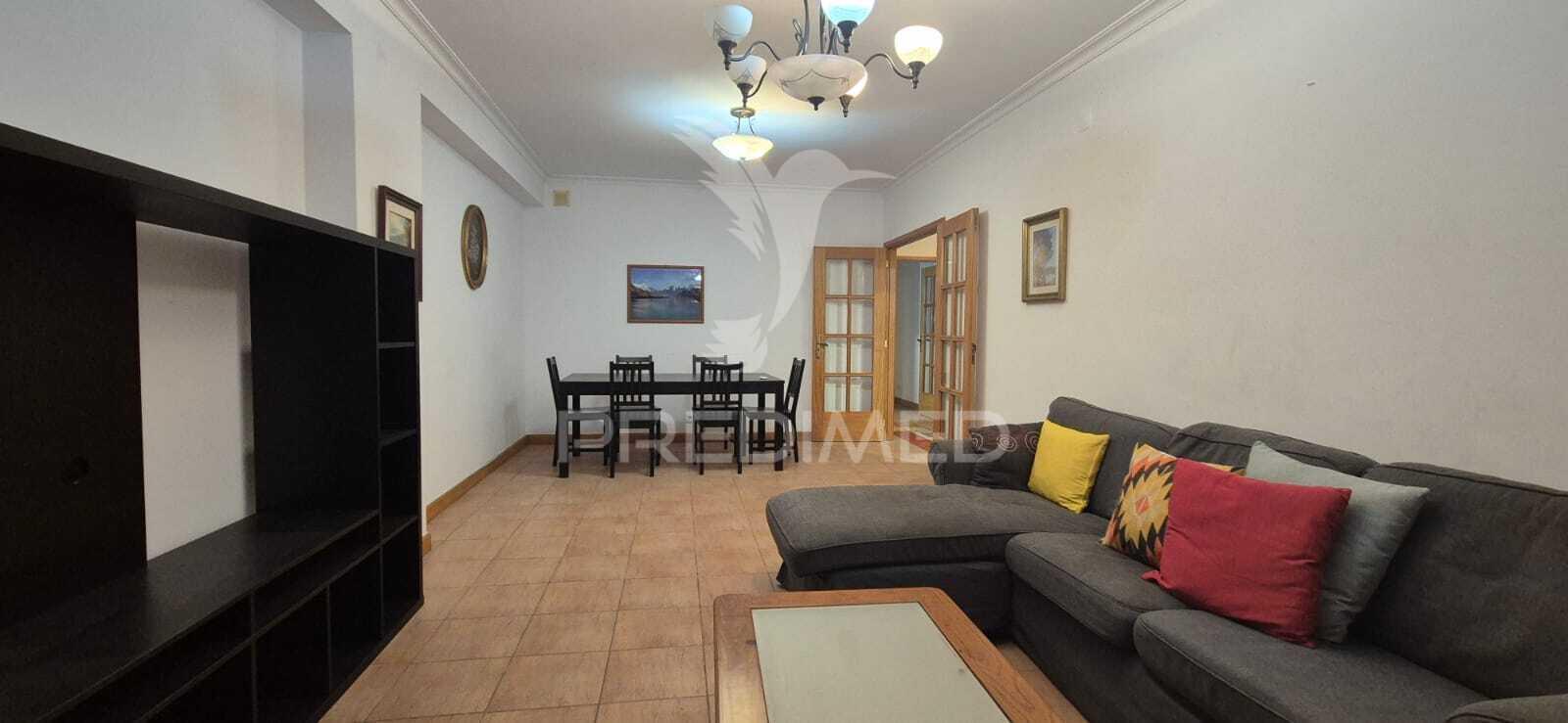 Apartamento t3 - lamaçães