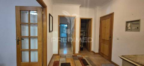 Apartamento t3 - lamaçães