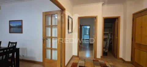 Apartamento t3 - lamaçães