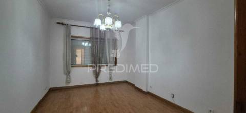 Apartamento t3 - lamaçães