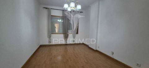 Apartamento t3 - lamaçães