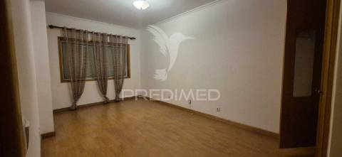 Apartamento t3 - lamaçães