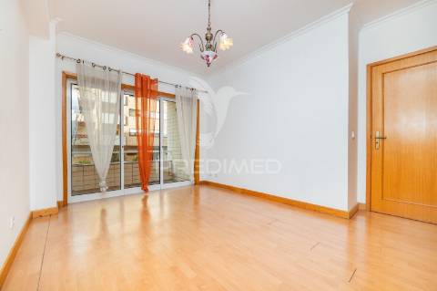 Apartamento t3 - lamaçães