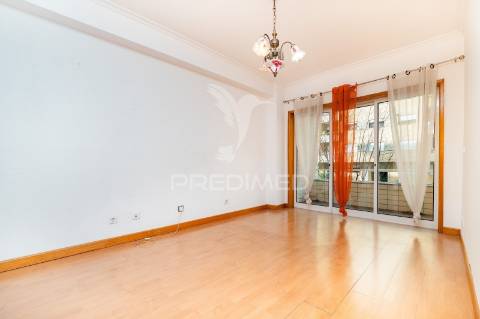 Apartamento t3 - lamaçães