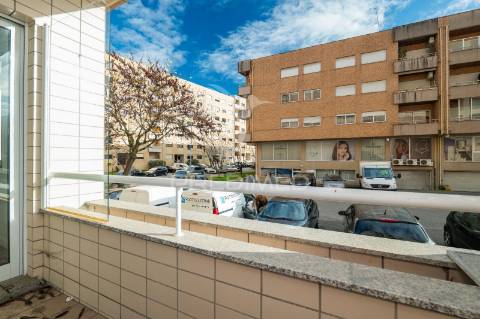 Apartamento t3 - lamaçães