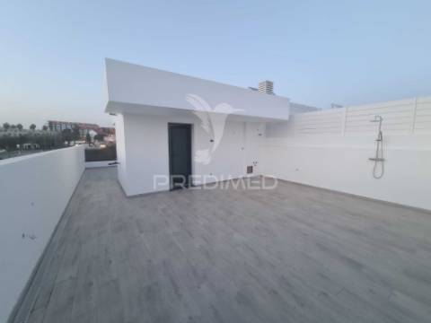 T4 tavira com piscina