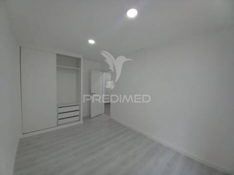 T2 ericeira com terraço