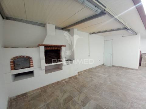 T2 ericeira com terraço