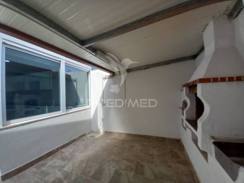 T2 ericeira com terraço