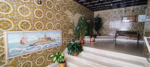 Apartamento t2 renovado centro oeiras