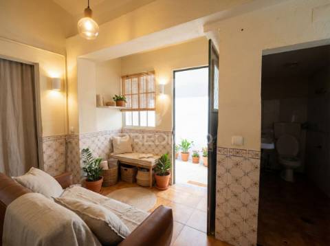 Moradia t3 + anexos casas da ribeira, cardigos