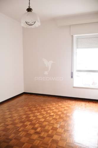 Apartamento t3 alcobaça