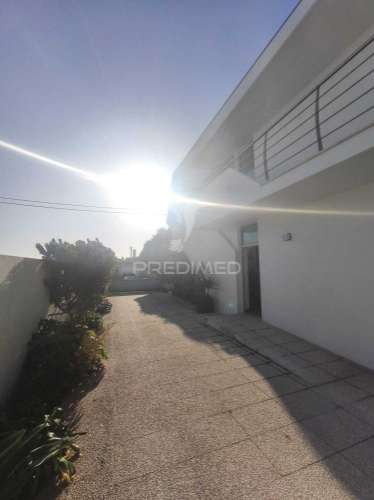 Moradia t4 na gafanha da encarnação