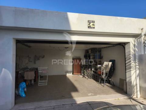 Moradia t4 na gafanha da encarnação