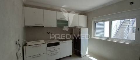 Moradia t5 foros de amora remodelada