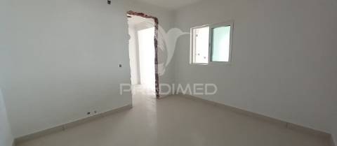 Moradia t5 foros de amora remodelada