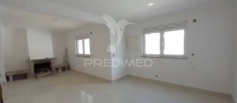 Moradia t5 foros de amora remodelada