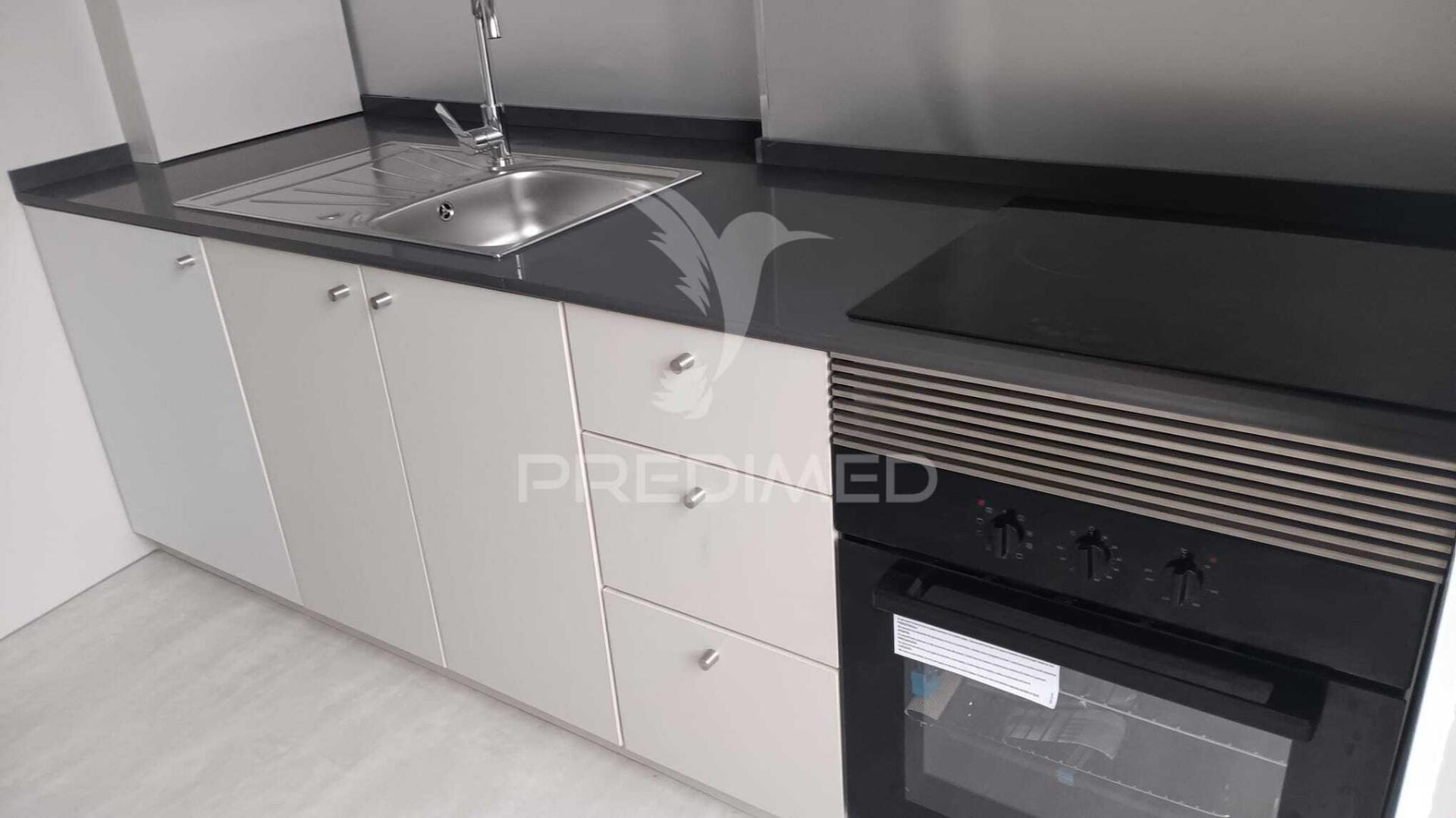 Arrendar apartamento 2 quartos na rua elias garcia, venteira