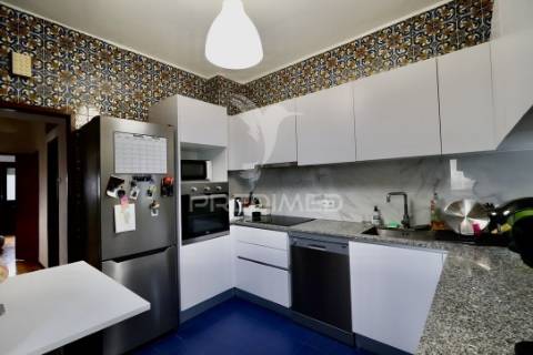 Apartamento t2 – cruzamento de monte dos burgos, porto