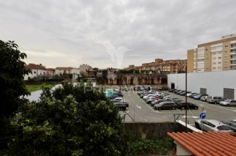 Apartamento t2 – cruzamento de monte dos burgos, porto