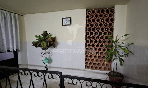 Moradia t1 pronta a habitar com terreno, santos, santarém.