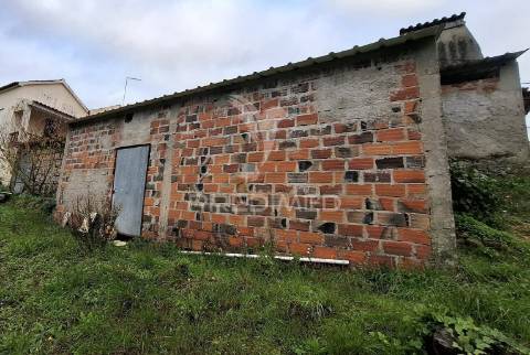 Moradia t1 pronta a habitar com terreno, santos, santarém.