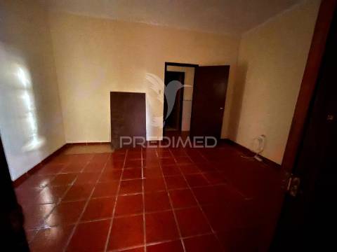 Moradia t3 – nossa senhora da conceição, angra do heroísmo