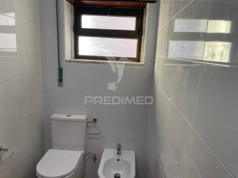 Apartamento t4 em alfragide (quinta grande)