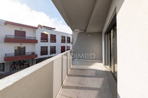 Excelente apartamento t3 no centro de arco de búlhe, cabeceiras de bastto