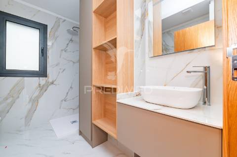 Excelente apartamento t3 no centro de arco de búlhe, cabeceiras de bastto