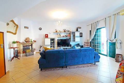 Vivenda alto dos caliços