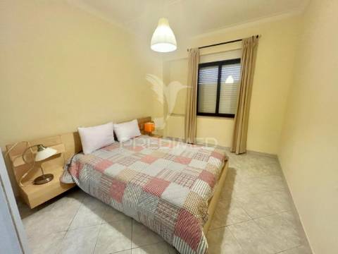 Apartamento t3 com terraço _ a 200 metros da praia da califórnia _ sesimbra