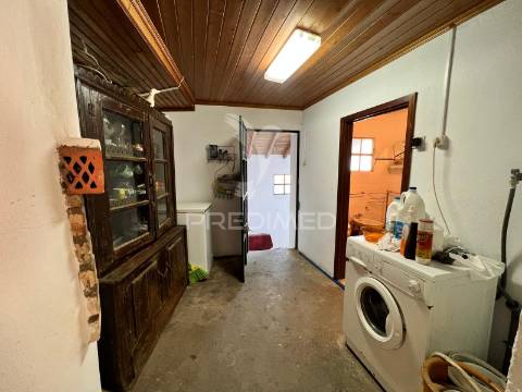 Moradia típica transmontana em candoso