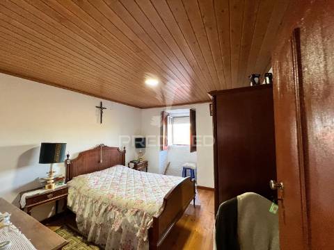 Moradia típica transmontana em candoso