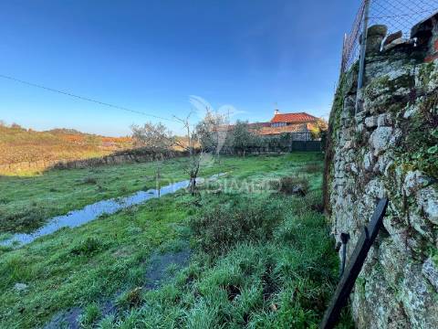Moradia típica transmontana em candoso