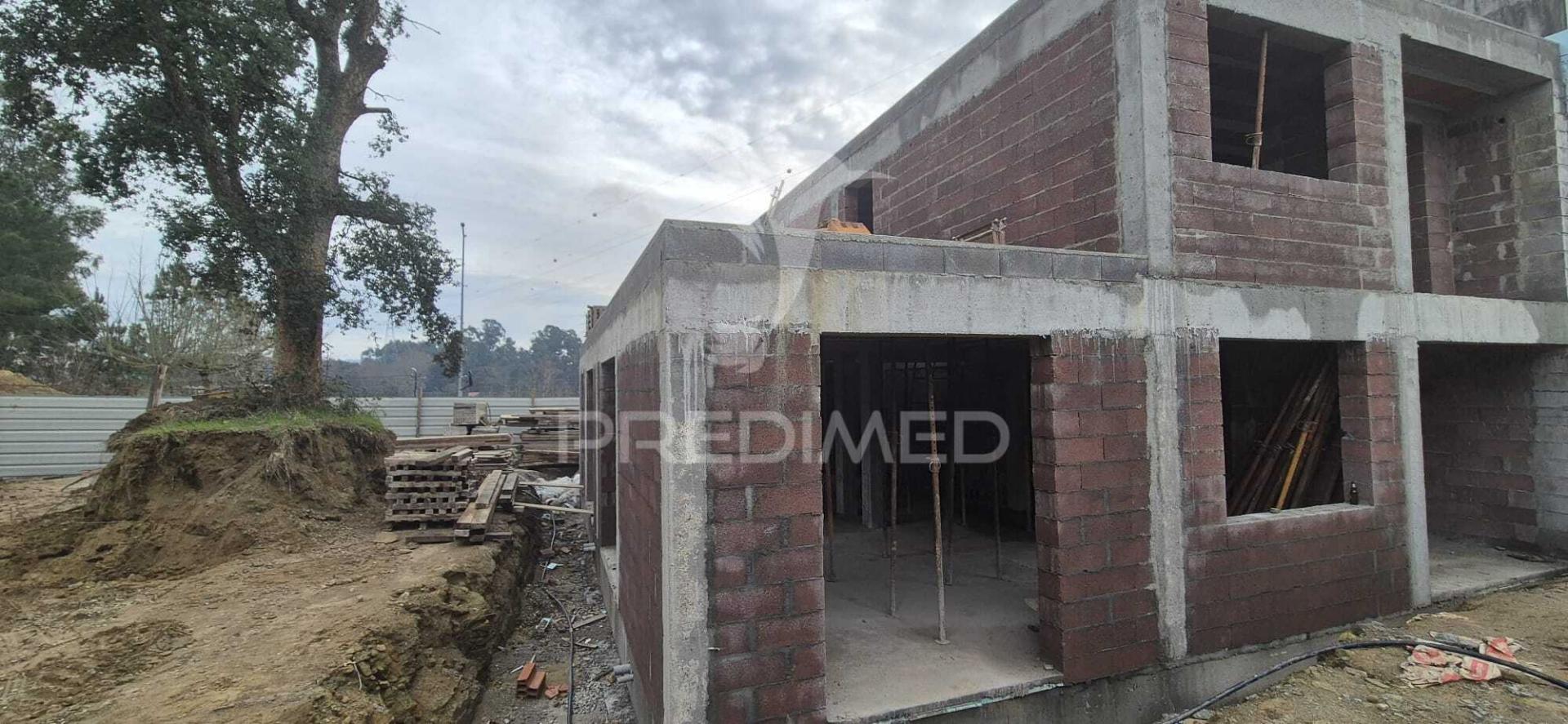 Moradia unifamiliar t3 - soutelo, vila verde