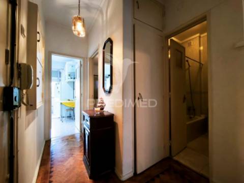 Apartamento t2 | damaia de cima | amadora