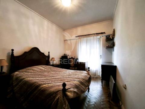 Apartamento t2 | damaia de cima | amadora