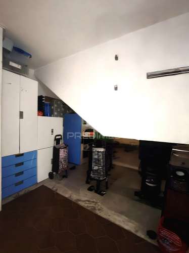 Apartamento t2 com despensa e arrecadação | amadora | mina de água