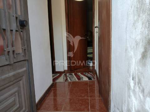 Moradia t3 exclusiva no lugar do torrão – calvos e frades | póvoa de lanhoso