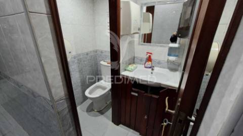 Bar e restaurante - trespasse com renda baixa - centro odivelas