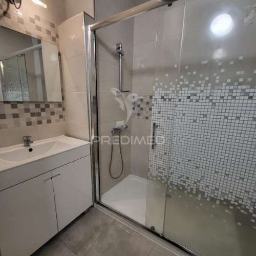 T1 com 2 elevadores em setúbal