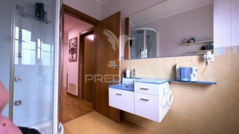 Moradia t4 condominio privado