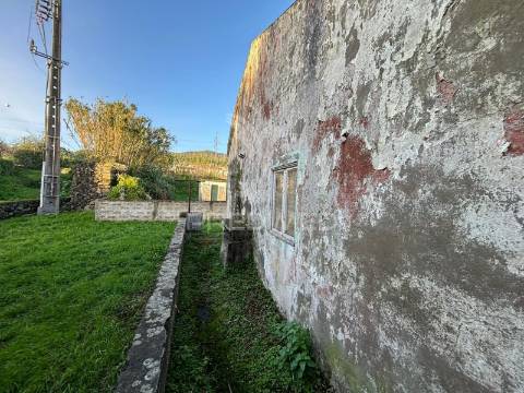 Moradia para recuperar – são bento | 73 m²