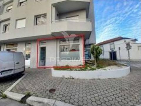 Loja em vila nova de gaia