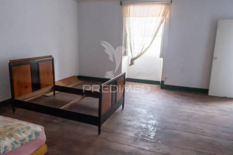 Moradia t4 centro da cidade